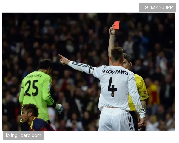 拉莫斯与特里：中卫出球分化，由体系驱动的防守结构偏移