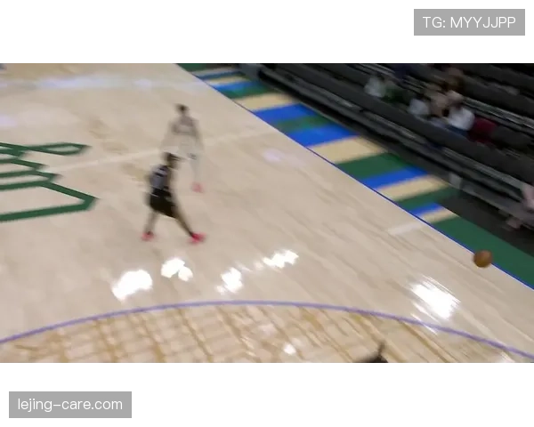 挡拆补防主导篮下封盖罗宾逊防守威慑升级